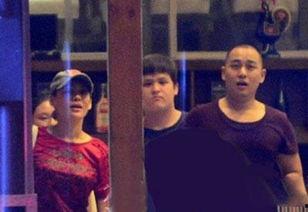 宁静爆料儿子视频播放,温馨家庭生活瞬间